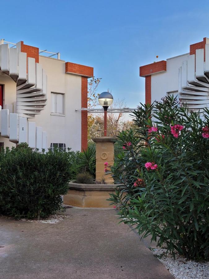 Tahiti Beach, T2 A La Mer, Piscine, Terrasse Et Parking فرونتينيان المظهر الخارجي الصورة
